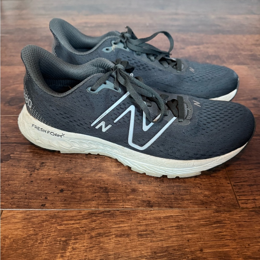 New Balance Fresh Foam Sneakers size 10